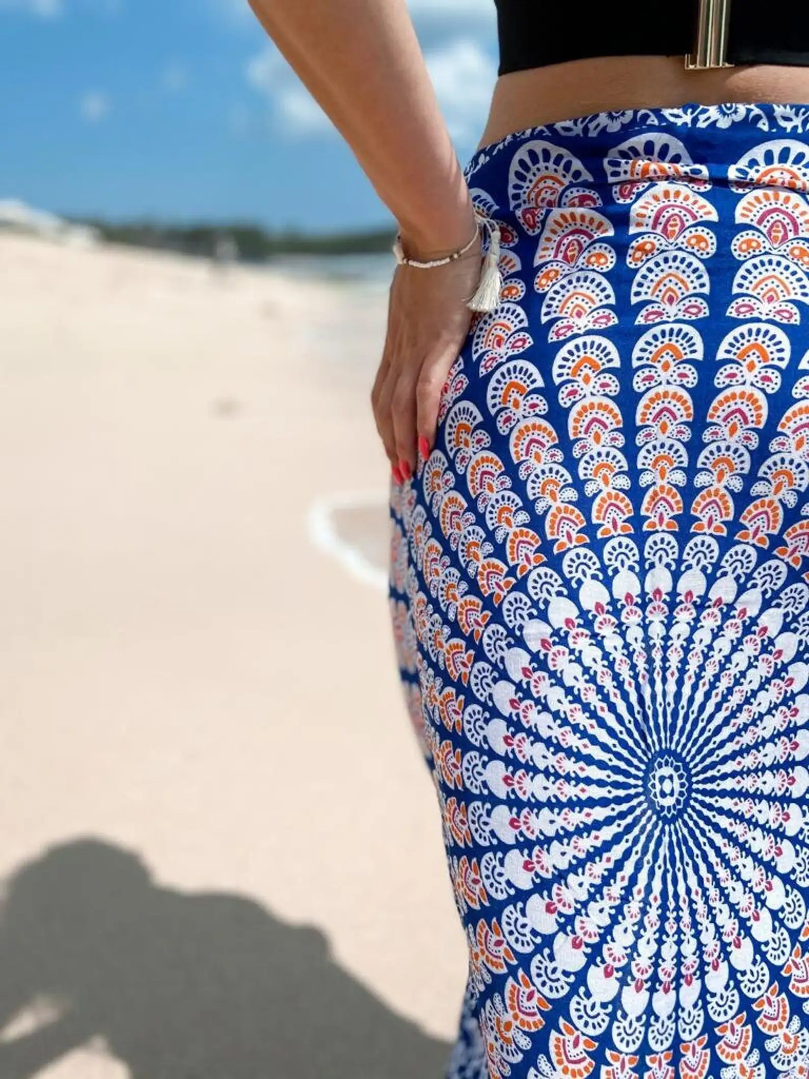 Aa9df9407e93f4333a9ce839ef4912478U