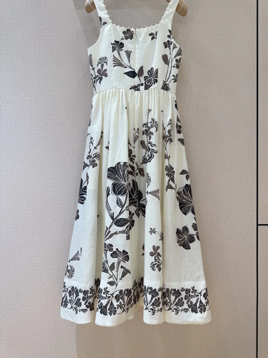 H5e4b28c6308b41ab88f3aee60bfe2f58M