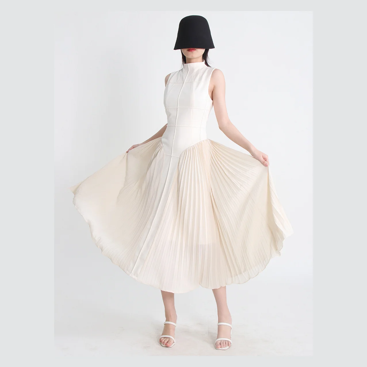 Hfccd0517035e4571b27956bbd82abe4f2